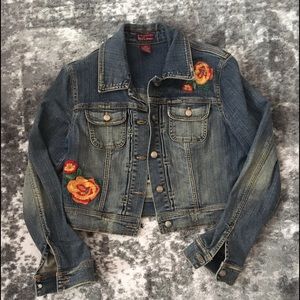 Vintage cropped Jean jacket size large
